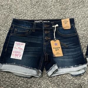 Nwt Hippie Girl midi adj waistband super soft stretch short. Size 10. All snaps